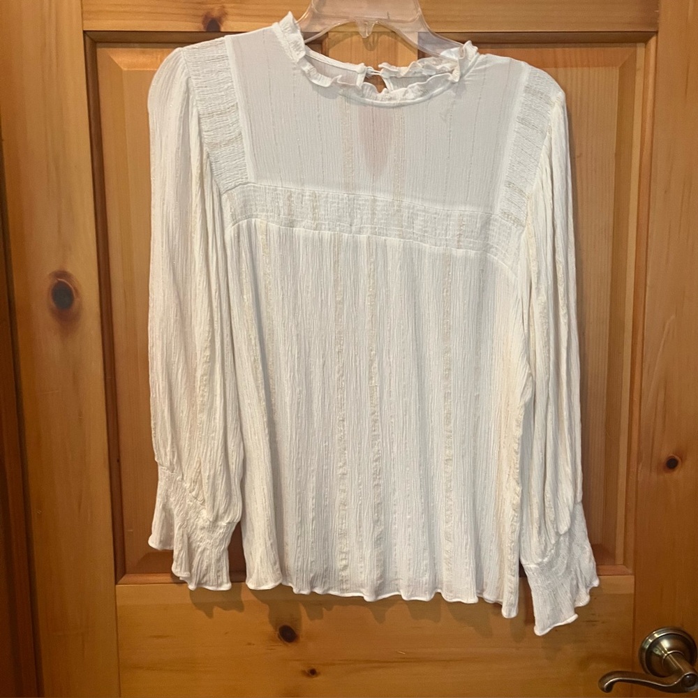 Blu Pepper cream gold blouse